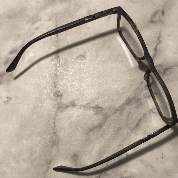 POLICE - Picture 15 of 15